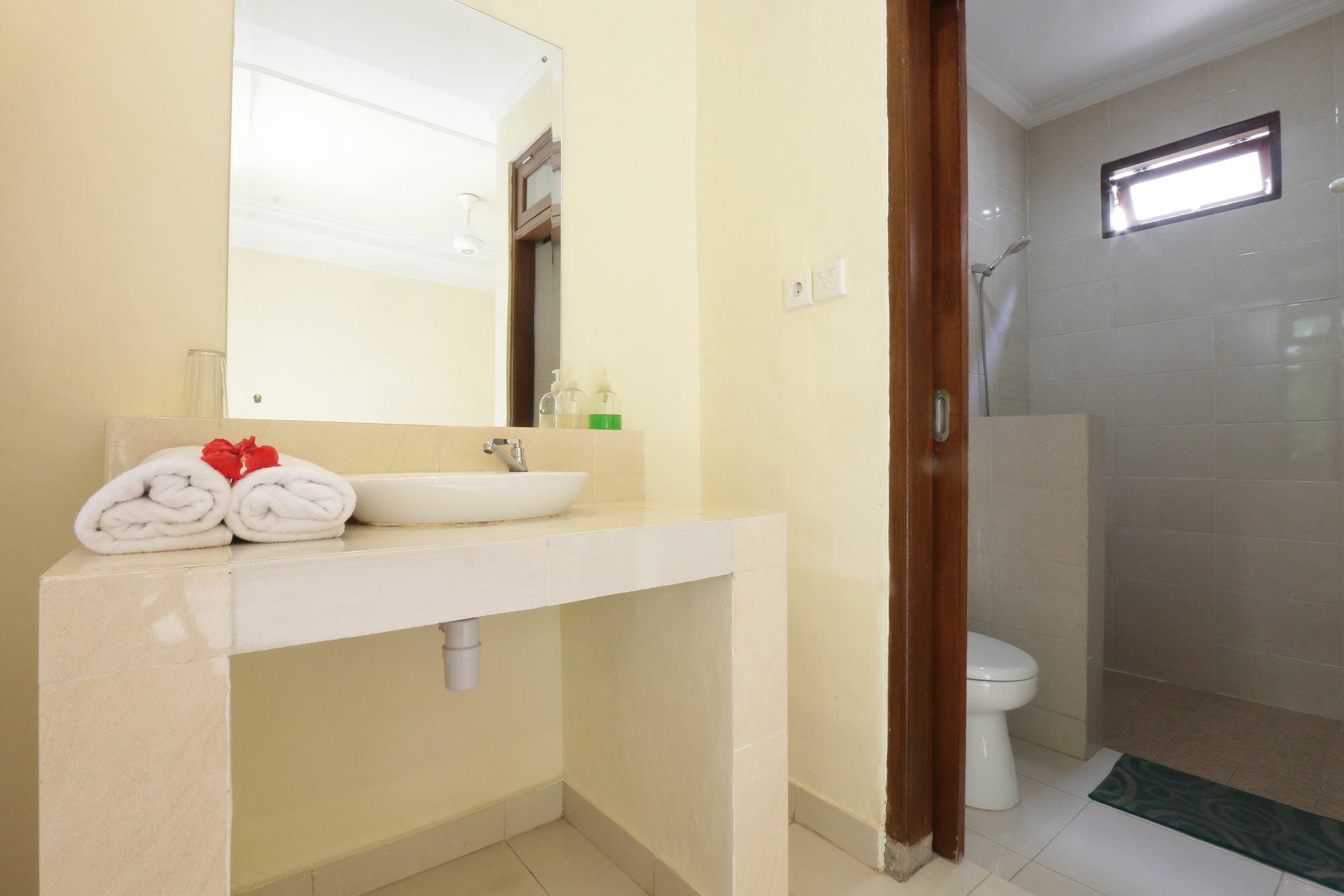 Frangipani Bungalow Убуд Екстер'єр фото